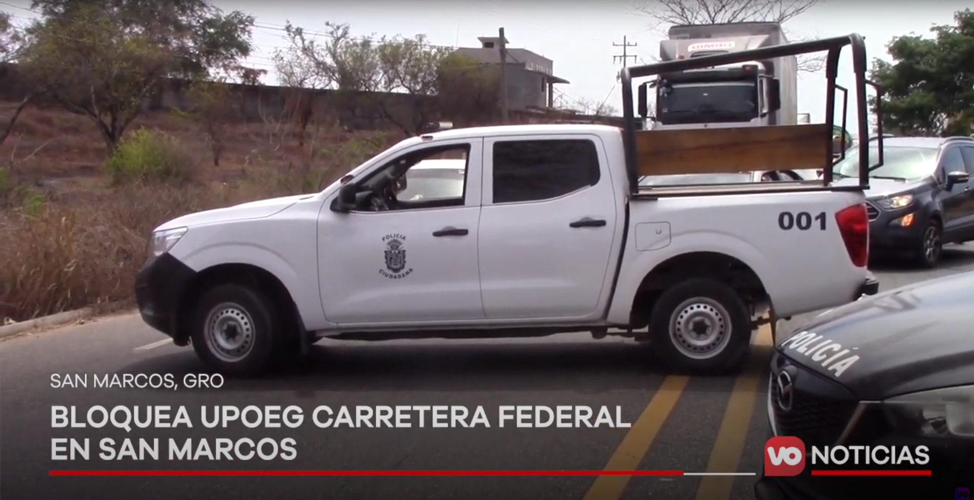 VIDEO: Bloquea UPOEG carretera federal en San Marcos