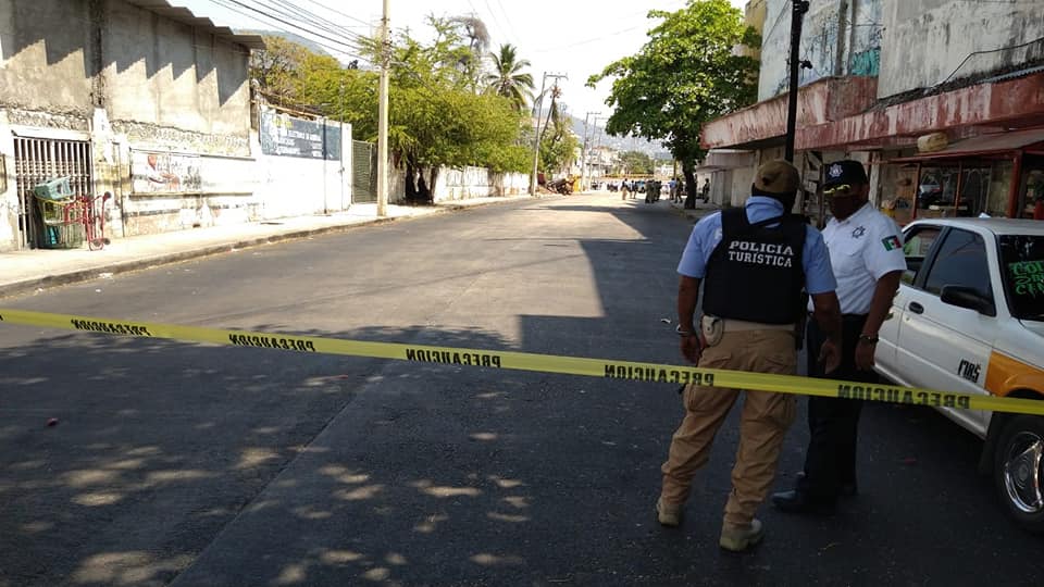 Ataque contra una pareja, deja una mujer sin vida y un herido en Fraccionamiento Hornos