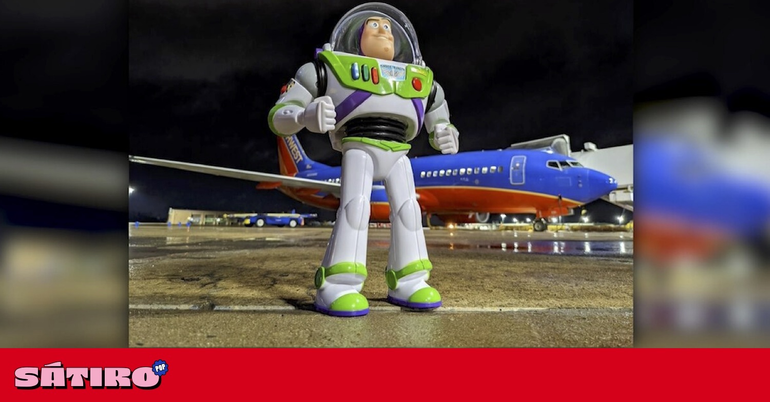 Aerolínea le devuelve su juguete favorito a un niño de Arkansas