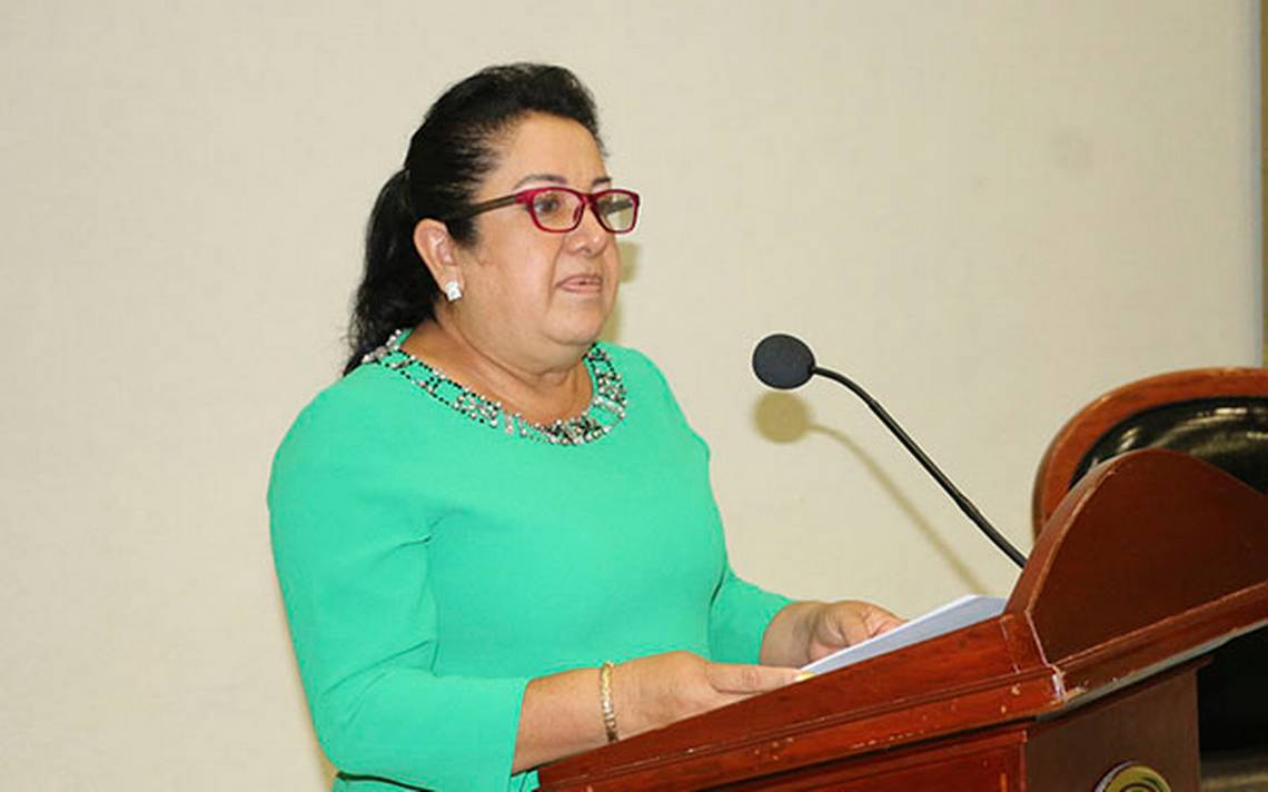 Privan de la libertad a la candidata Flor Añorve en Taxco