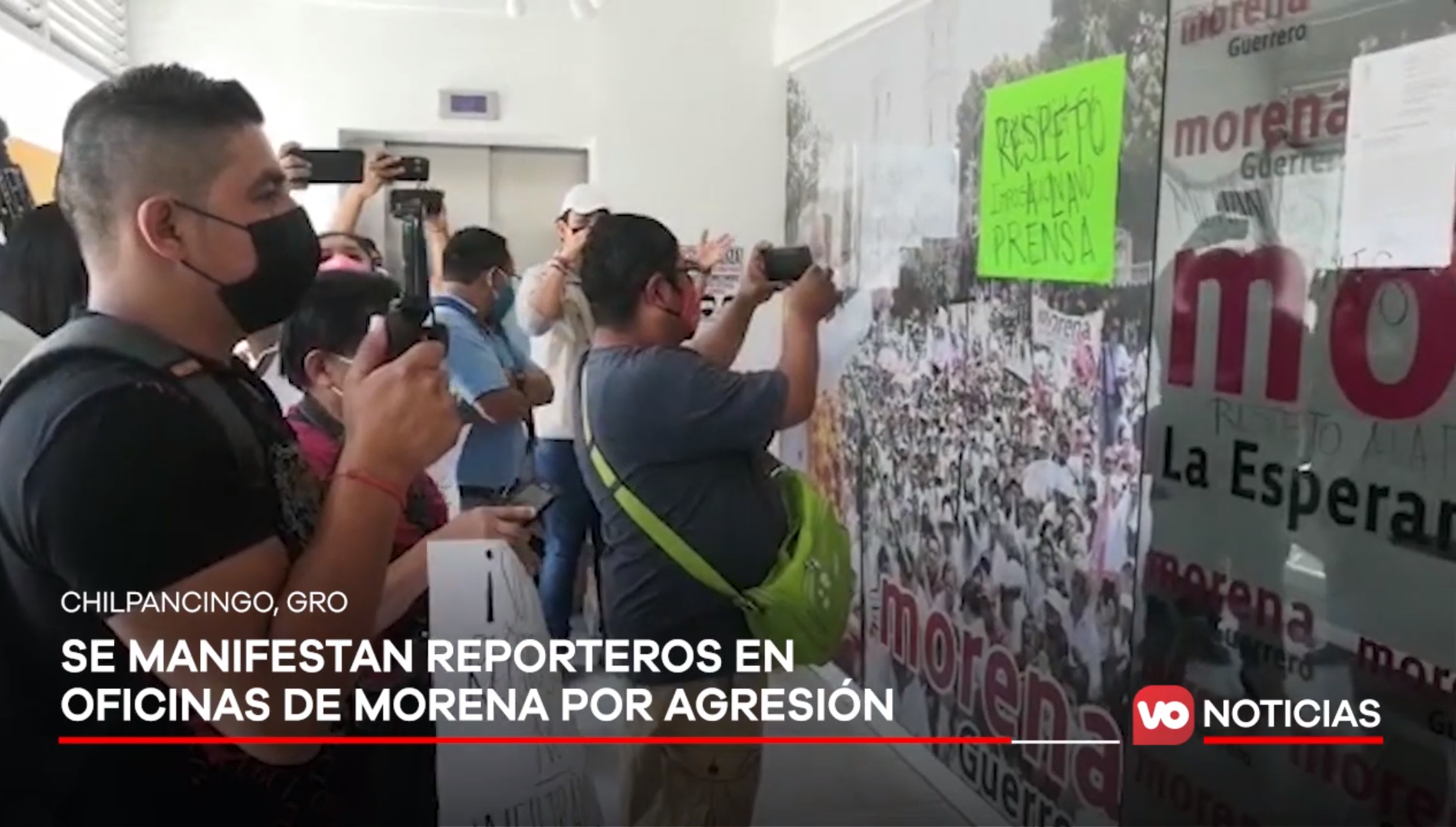 VIDEO: Se manifiestan reporteros en oficinas de Morena por agresión a compañero