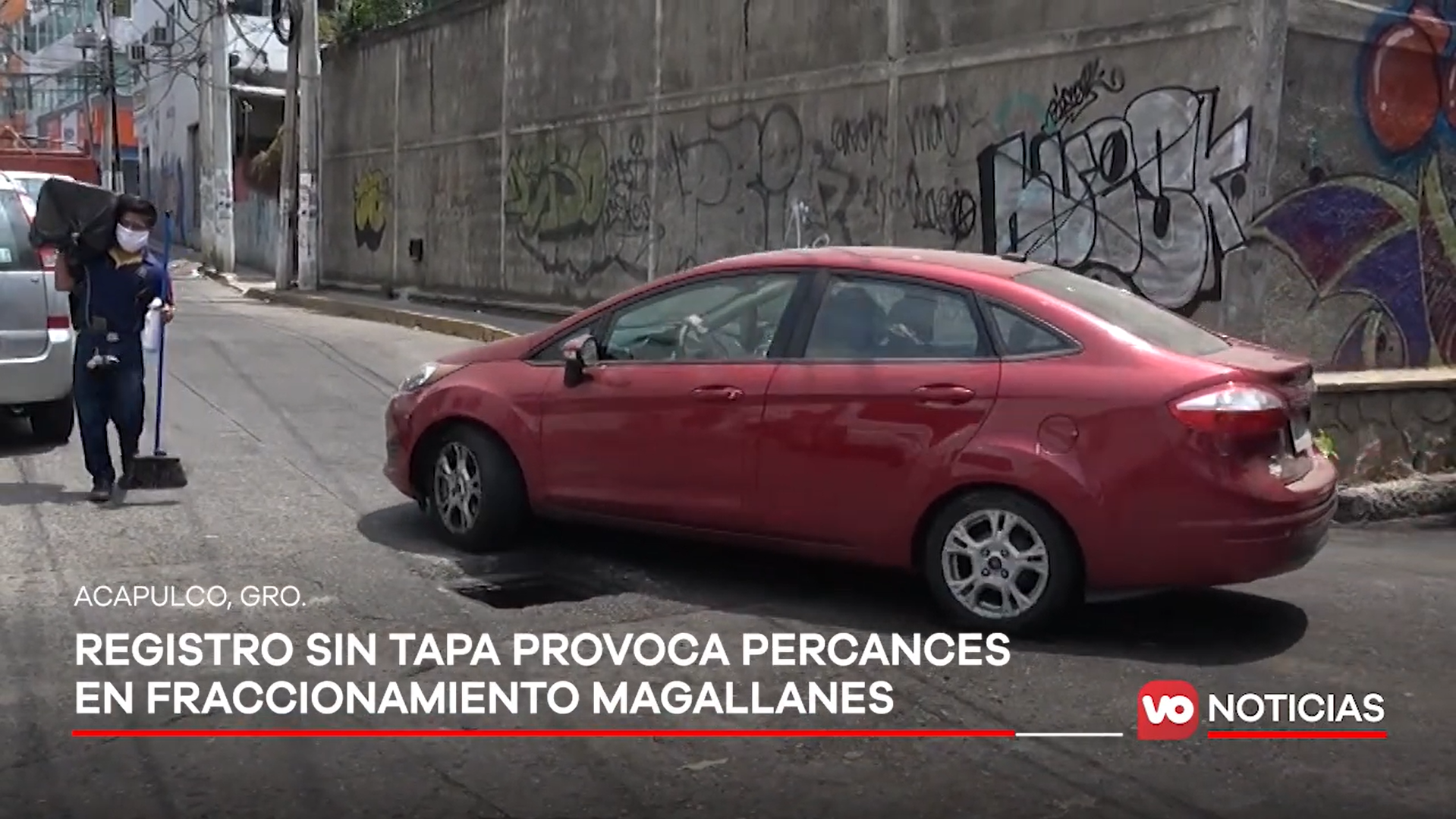 VIDEO: Registro sin tapa provoca accidentes en Fraccionamiento Magallanes
