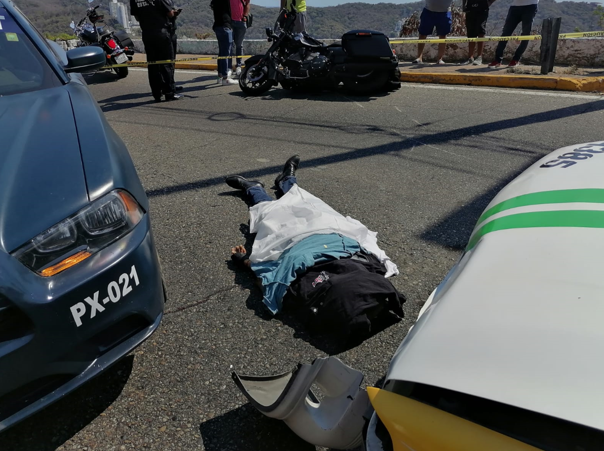 VIDEO: Motociclista pierde la vida al derrapar en curva de La Escénica
