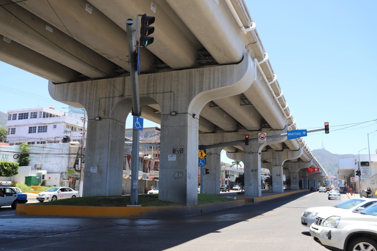 VIDEO: Sin riesgo de colapso, puentes elevados de Acapulco: SDUOP