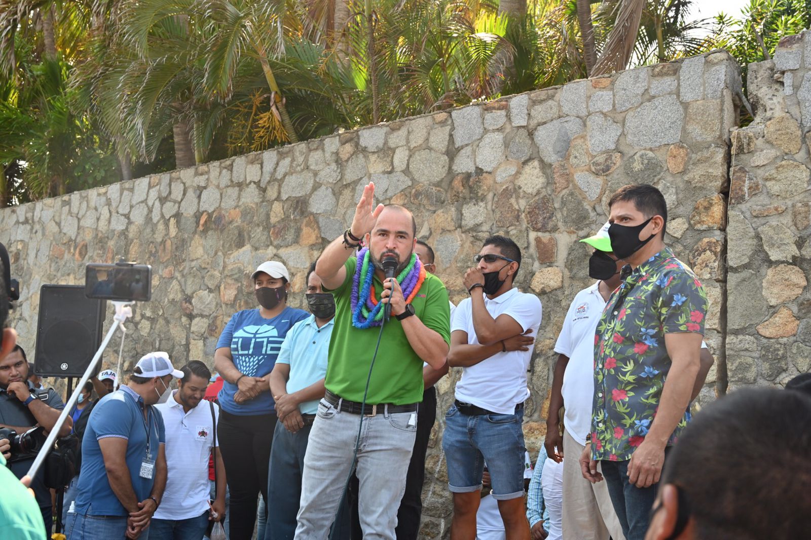 VIDEO: Rescatará Ricardo Taja la imagen de playa revolcadero