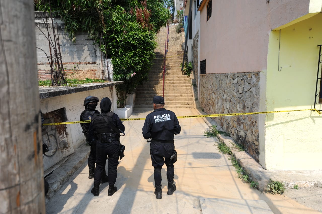 Hieren con arma de fuego a hombre en La Laja