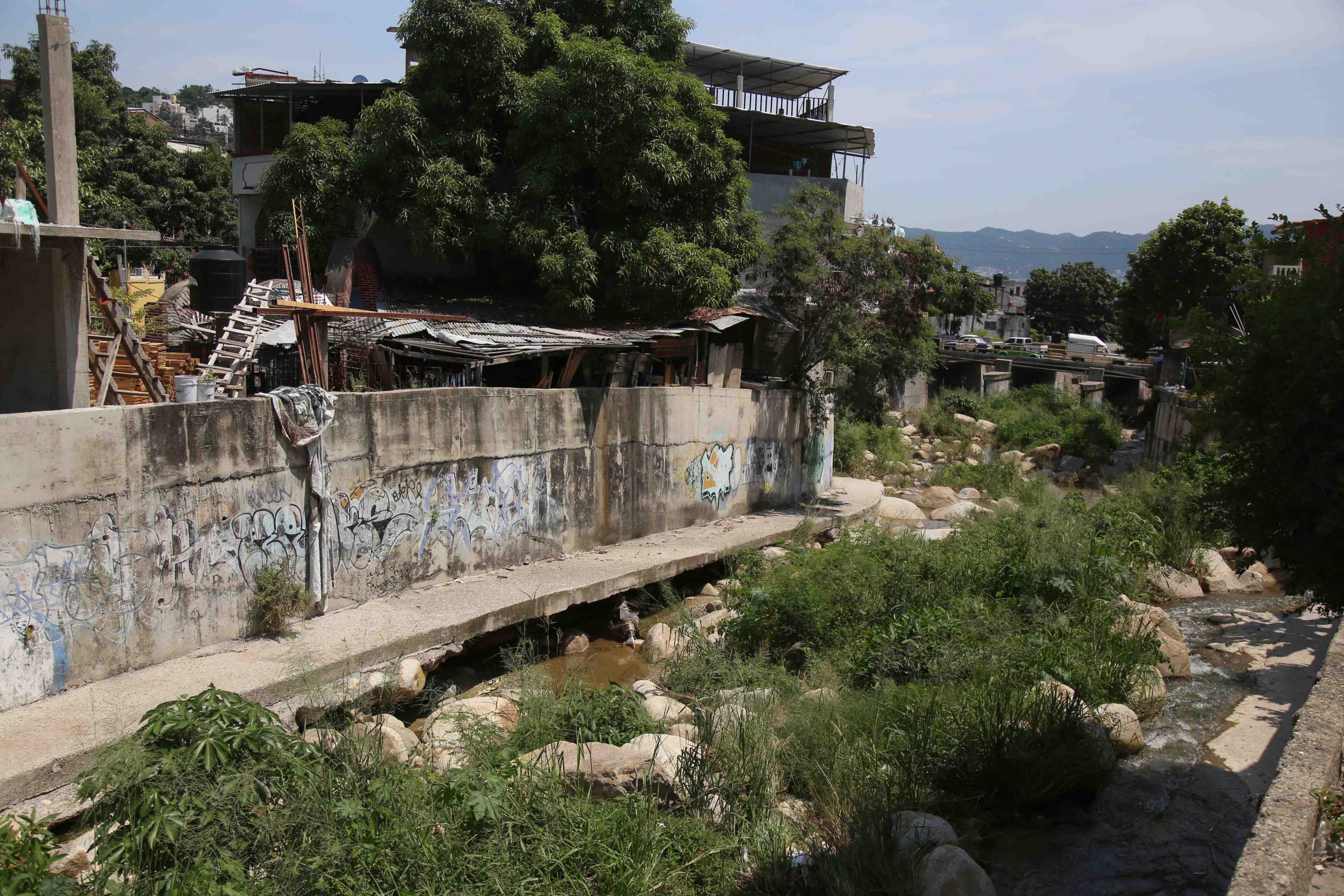 VIDEO: Inician 13 procedimientos administrativos por descargas clandestinas