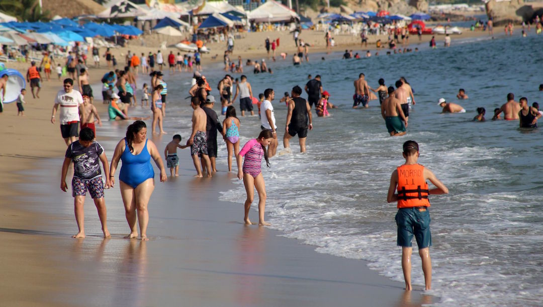 Acapulco concentra casi la mitad de casos de COVID-19