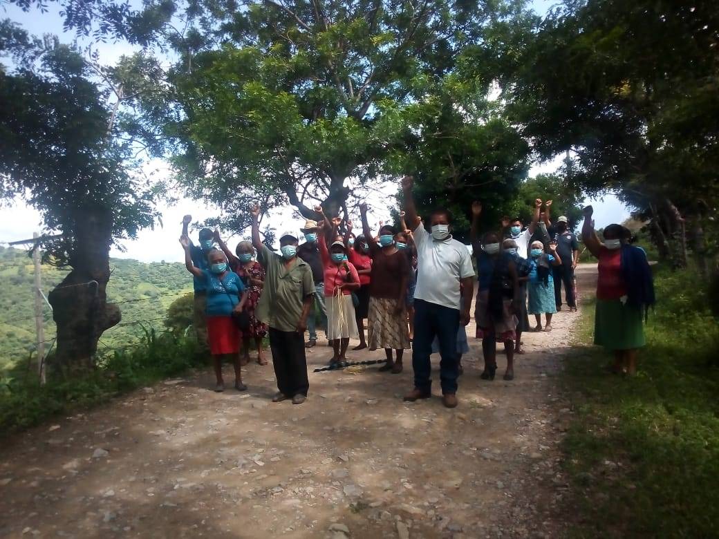 Campesinos de Chilapa reclaman fertilizante para siembras