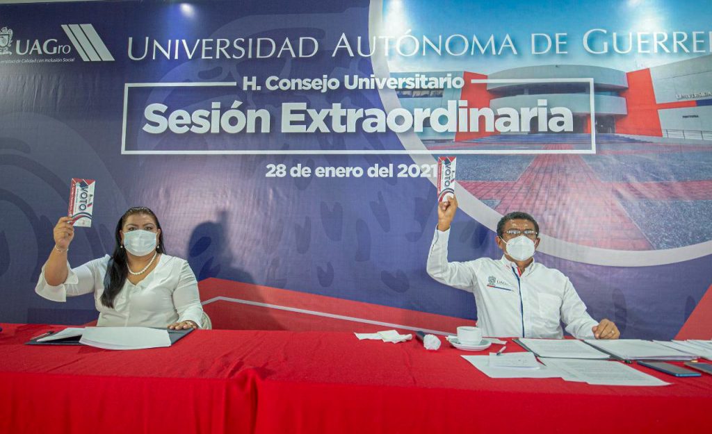 Suspenden elecciones en la UAGro; extienden 2 años más período de actual rector