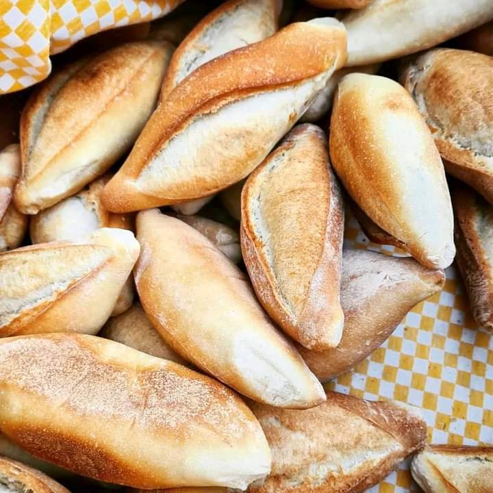 En Acapulco le suben el precio al bolillo hasta en 6 pesos