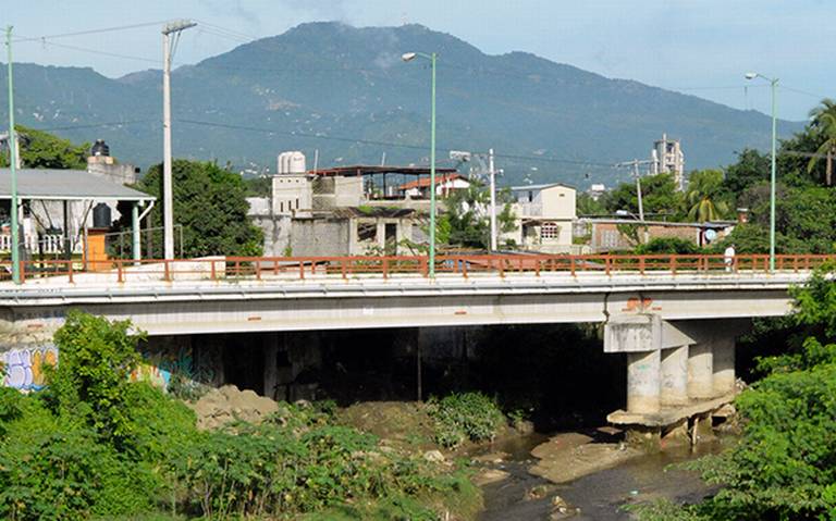 Ejercen acciones legales contra 5 empresas por inconclusa obra de la Rivera Sabana