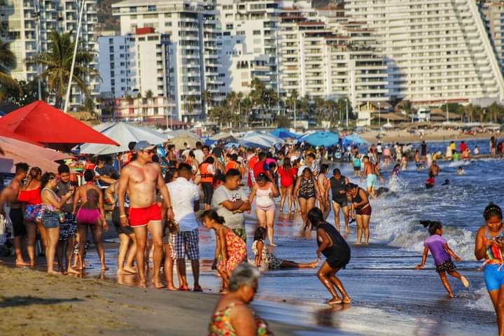 Turistas dejaron muy buena derrama económica en Guerrero