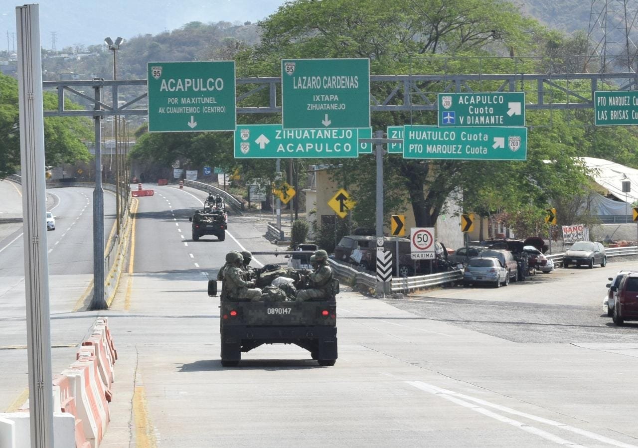 Implementan operativo para garantizar seguridad de asistentes del Tianguis Turístico