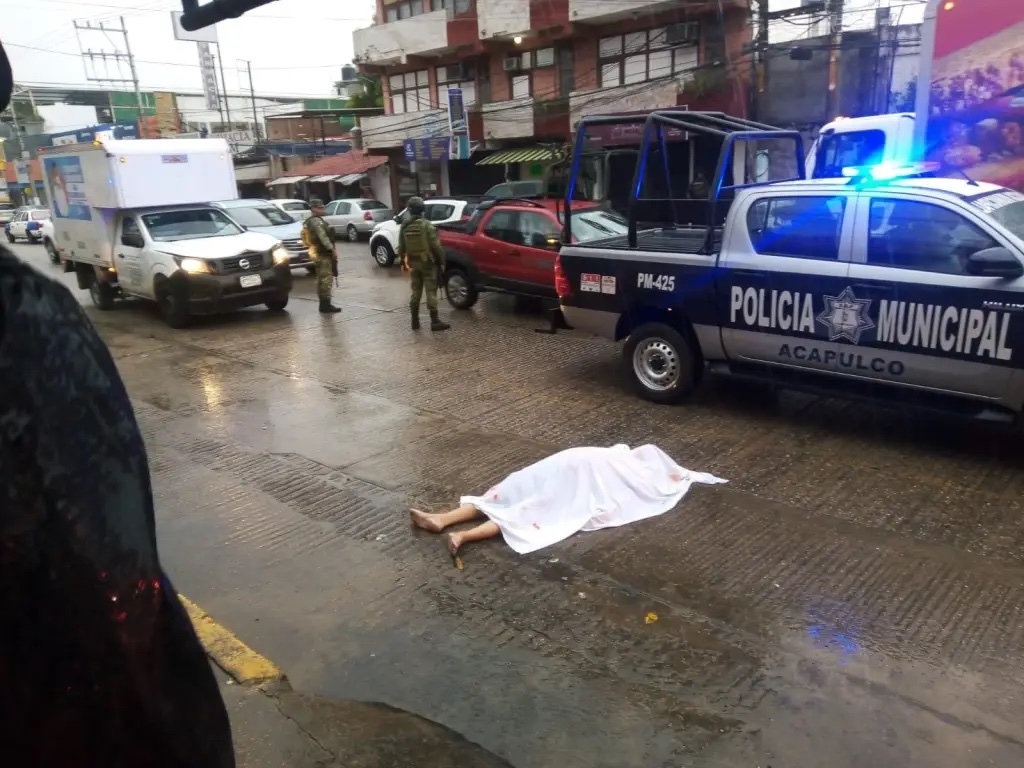 Muere adulto mayor atropellado en la avenida Ejido en Acapulco