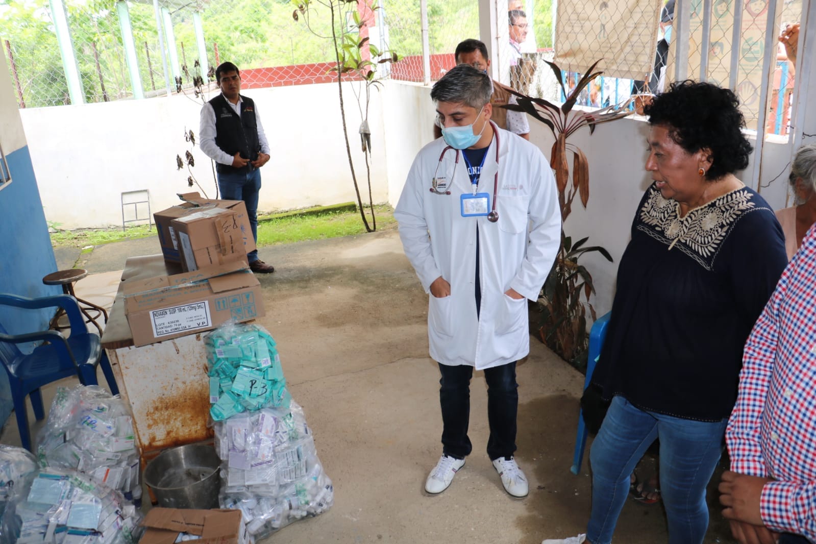 Supervisa la Secretaria de Salud unidades del municipio de Coyuca de Benítez