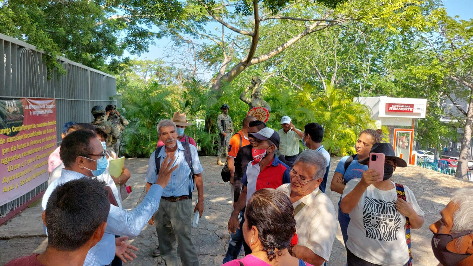 Solicitan campesinos de Acapulco la entrega de semillas mejoradas