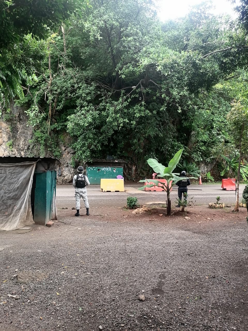 Lanzan ataques con drones a base dela UPOEG en Guerrero