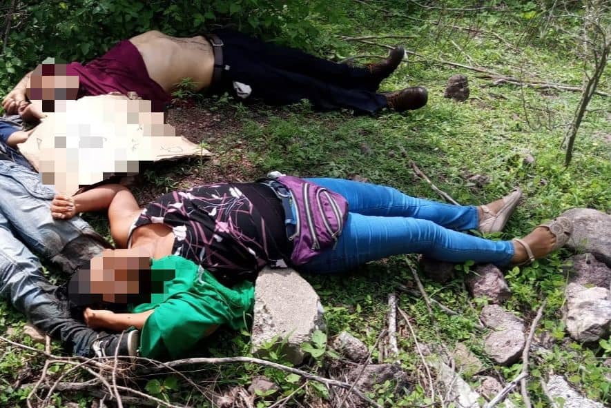 Ejecutan a una mujer y dos hombres en Guerrero; hallan cadáveres en un paraje