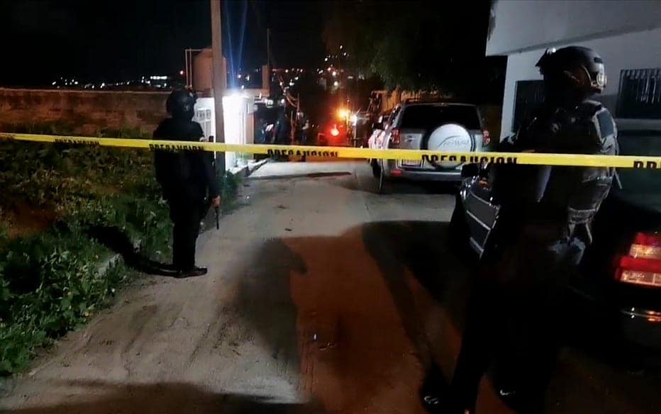 Mueren dos hombres por intoxicación de gas en una casa en Chilpancingo