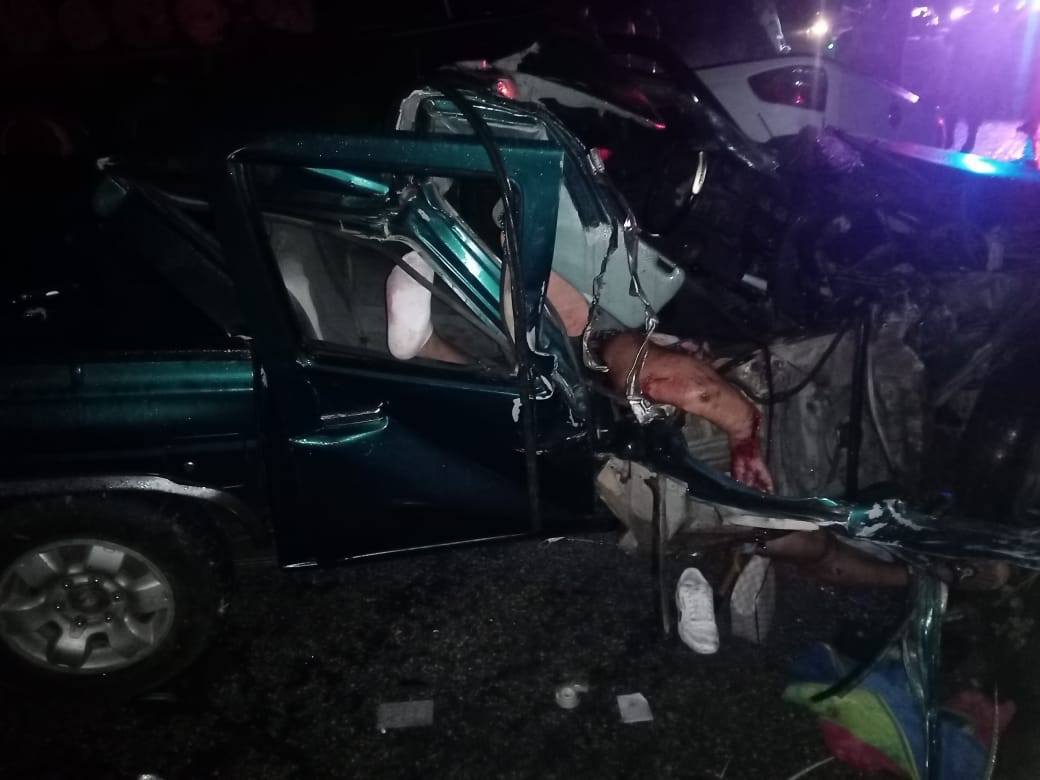 Varios muertos en fatal accidente automovilístico en San Jerónimo