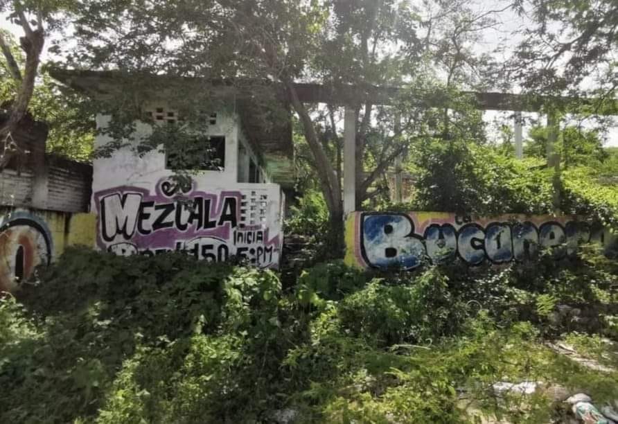 Dejan los cuerpos de dos hombres y una mujer en Tepecoacuilco, Guerrero