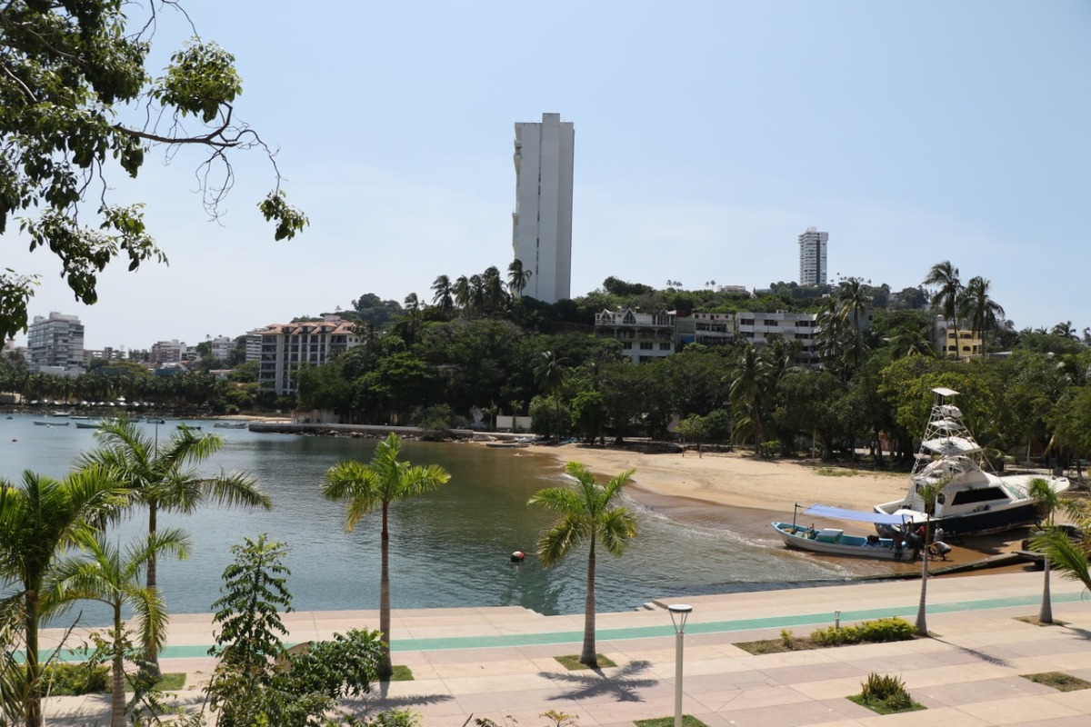 Estas son las 3 playas que la COFEPRIS no aprueba para estas para vacaciones en Acapulco