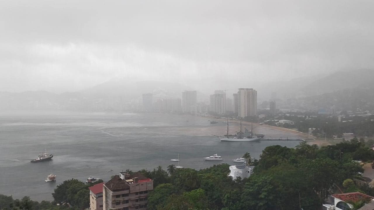 Lluvias causan inundaciones en Acapulco; reportan 3 muertos, uno menor de edad