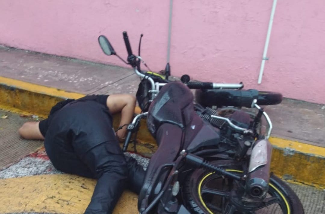 Asesinan a balazos a una mujer Policía Auxiliar en la colonia Progreso en Acapulco