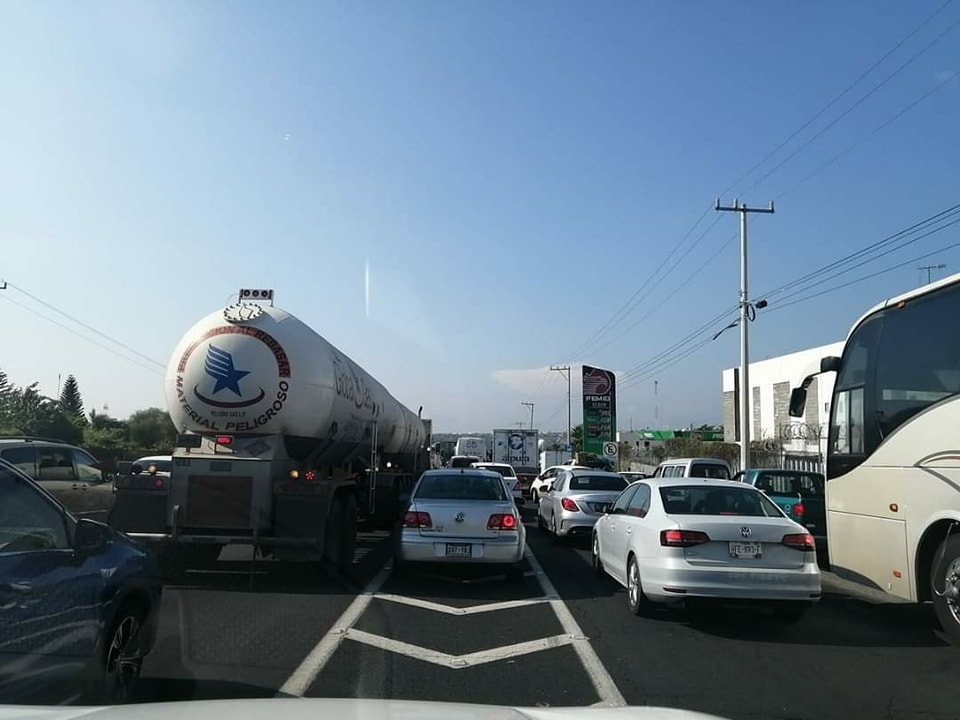 Persecución en carretera Cuernavaca-Acapulco deja un muerto