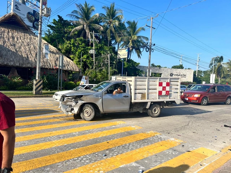 Se registra accidente en el bulevar de Las Naciones en Acapulco