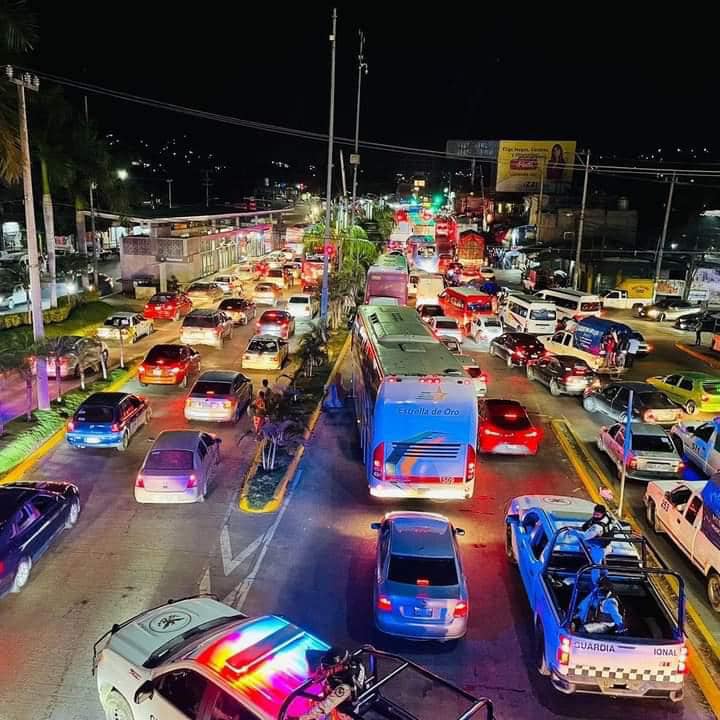 Se enfrentan a balazos elementos de seguridad y asaltantes en Acapulco; hay tres detenidos