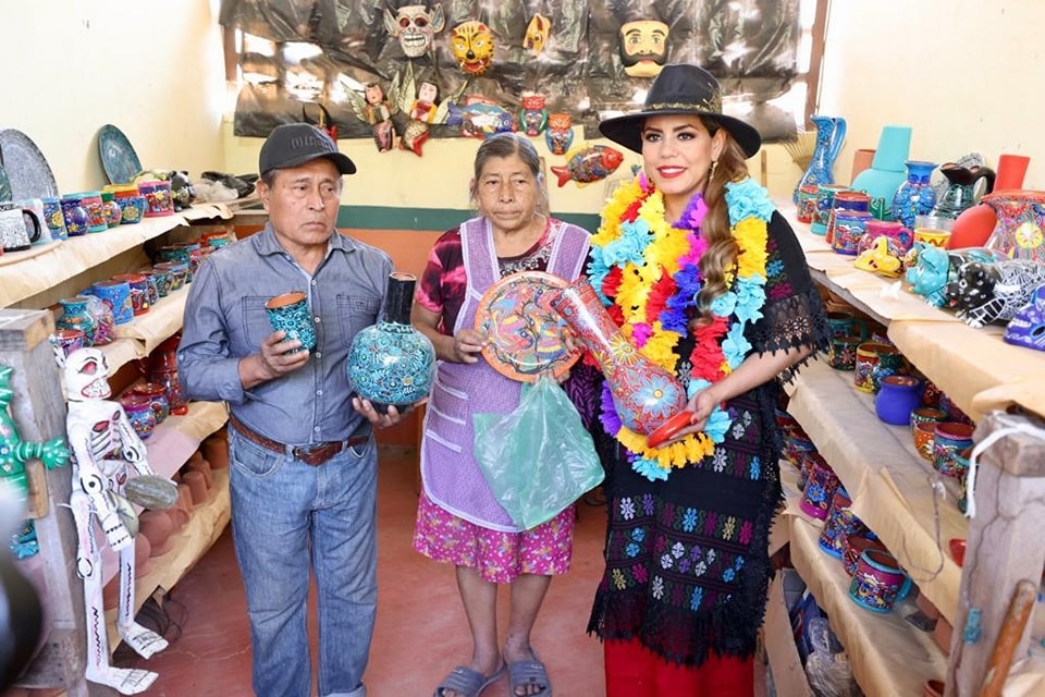 Promueve Evelyn Salgado artesanías del Parador Xalitla de la zona Norte de Guerrero