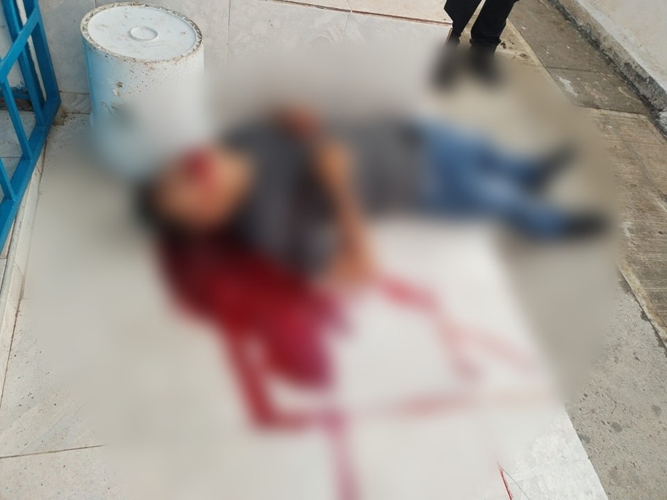 Hombre resulta herido a balazos, a pocos metros de La Quebrada en Acapulco