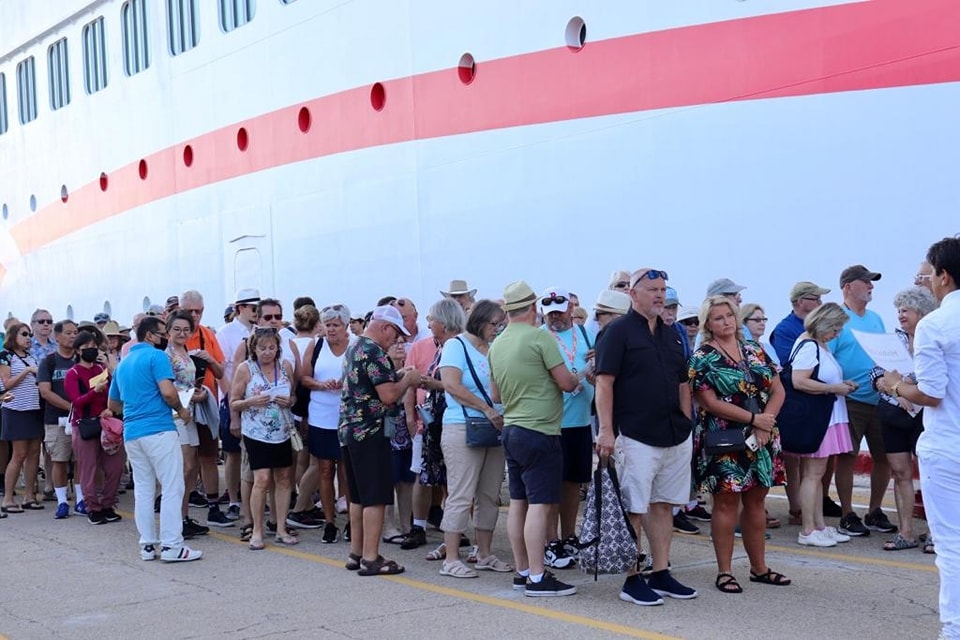 Recibe Acapulco el décimo cuarto crucero de la temporada con 5 mil 233 turistas