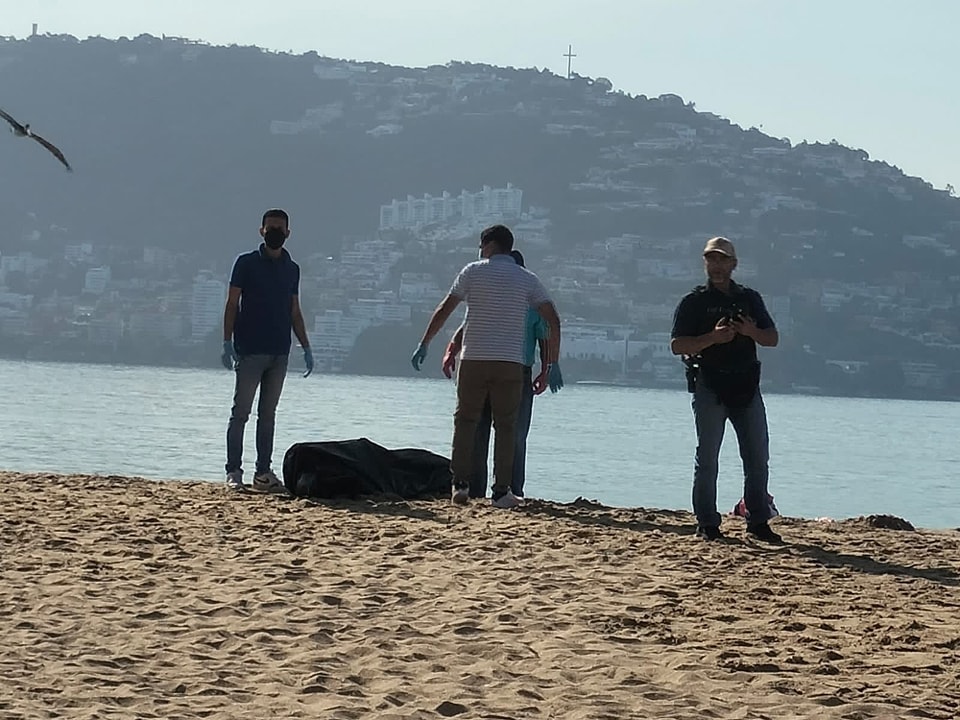 Dos hombres murieron ahogados en hechos distintos en Acapulco; uno de ellos era peruano