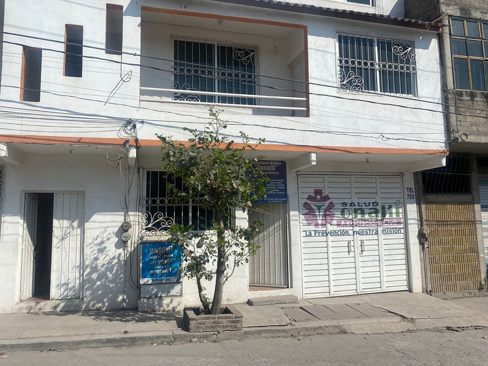 Un hombre y una mujer se encontraron asesinados a balazos en un consultorio médico, en Iguala en la región Norte de Guerrero.