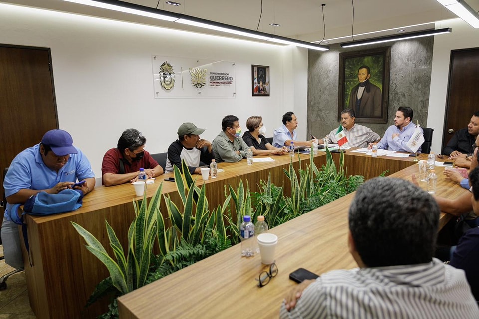 Ludwig Marcial Reynoso Núñez encabezó una reunión con presidentes y representantes del conjunto de colonias Villas Tlamecac, Estrellas, Santa Cruz Norte, Fraccionamiento La Era etapa 1 y 2, la 21 de Septiembre, Casas Geo y Las Terrazas de la zona Norponiente de Chilpancingo