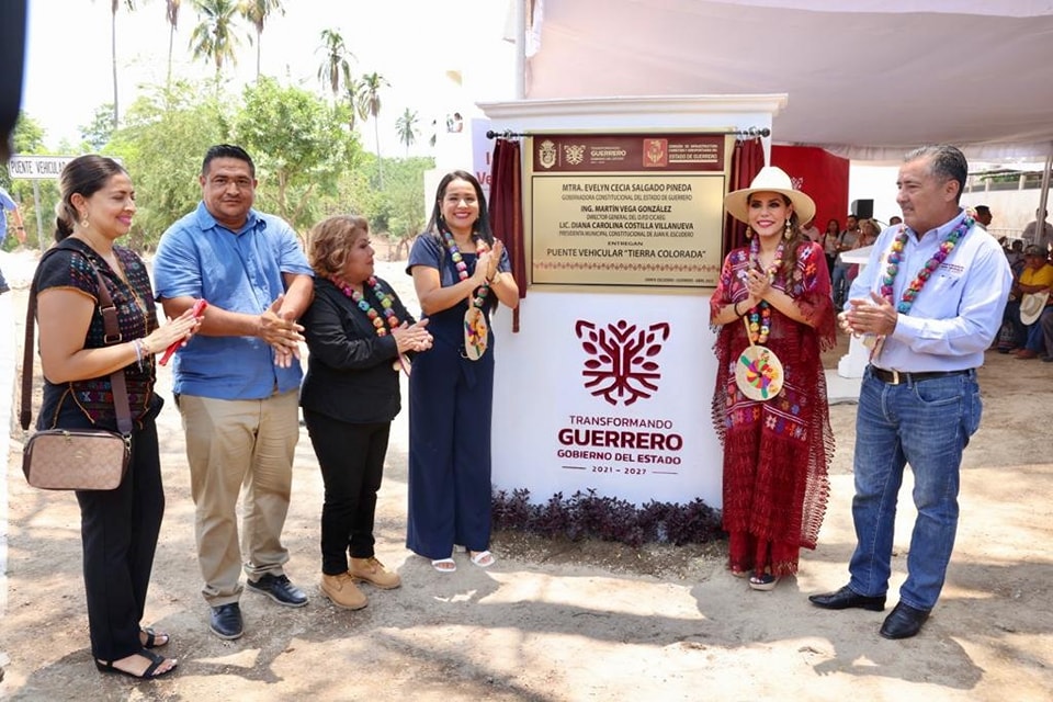 Entrega la gobernadora de Guerrero obras de impacto social por más de 28 MDP en Tierra Colorada