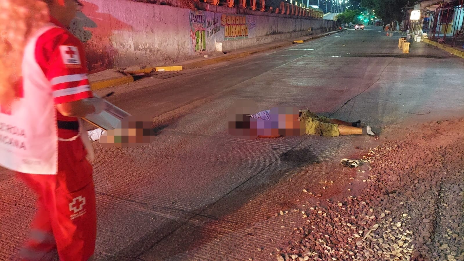 Mueren padre e hijo, quien tenía dos años, al salir disparados de una motocicleta en la Vía Rápida de Acapulco