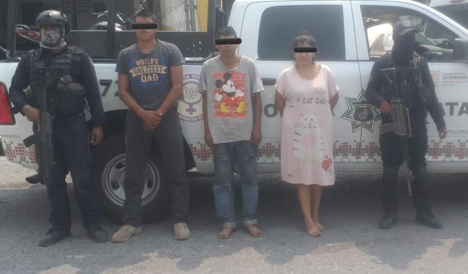 Detiene la Policía Estatal y SEDENA a cuatro personas en el municipio de Huitzuco; se les asegura armamento