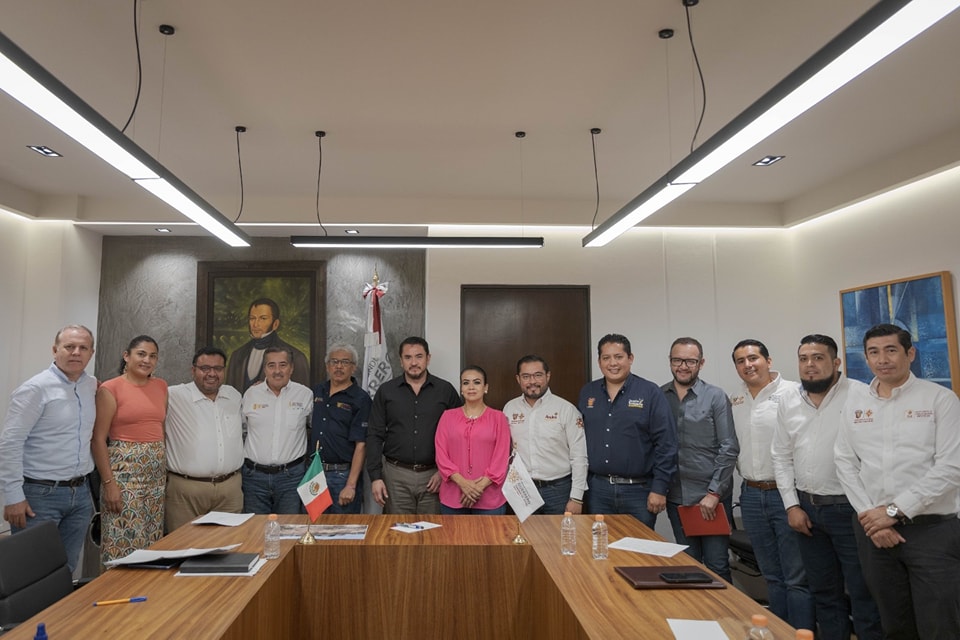 Ludwig Marcial Reynoso Núñez encabezó una reunión de trabajo para evaluar el avance de los trabajos en la colonia 1° de Mayo, Chilpancingo