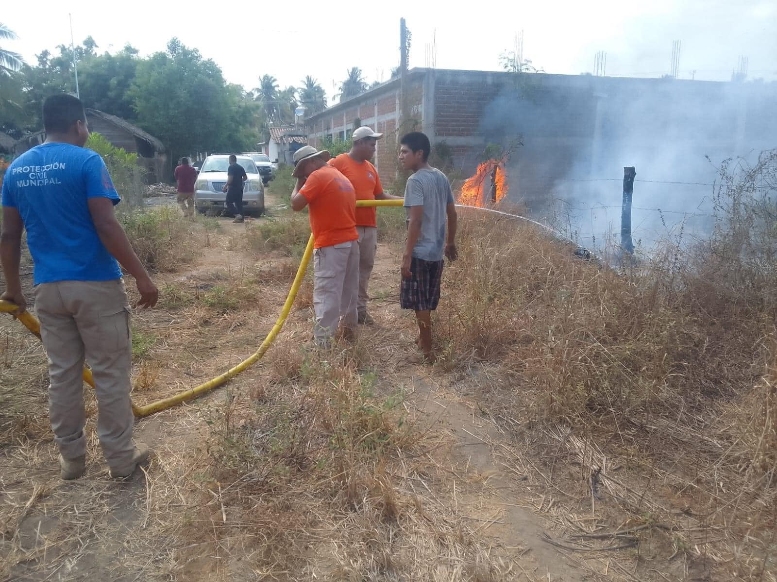 Se incendia hotel en San Jerónimo y deja daños materiales