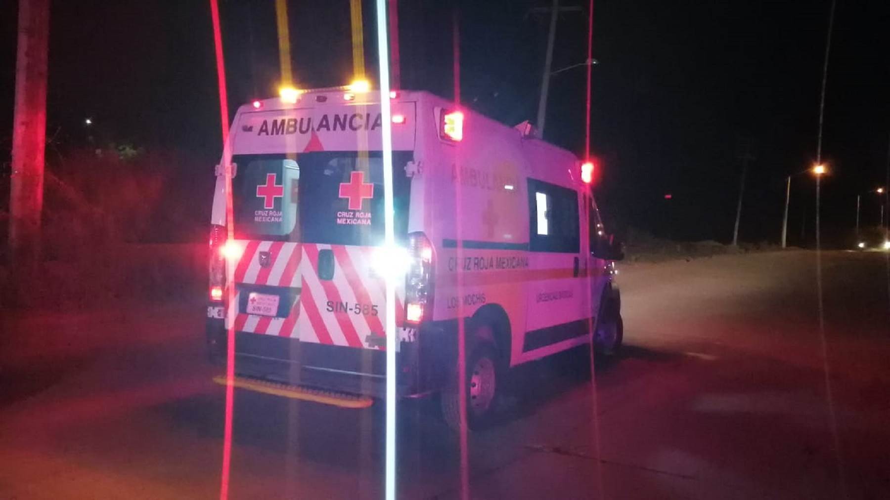 Un muerto y dos heridos en accidente carretero en Atoyac de Álvarez