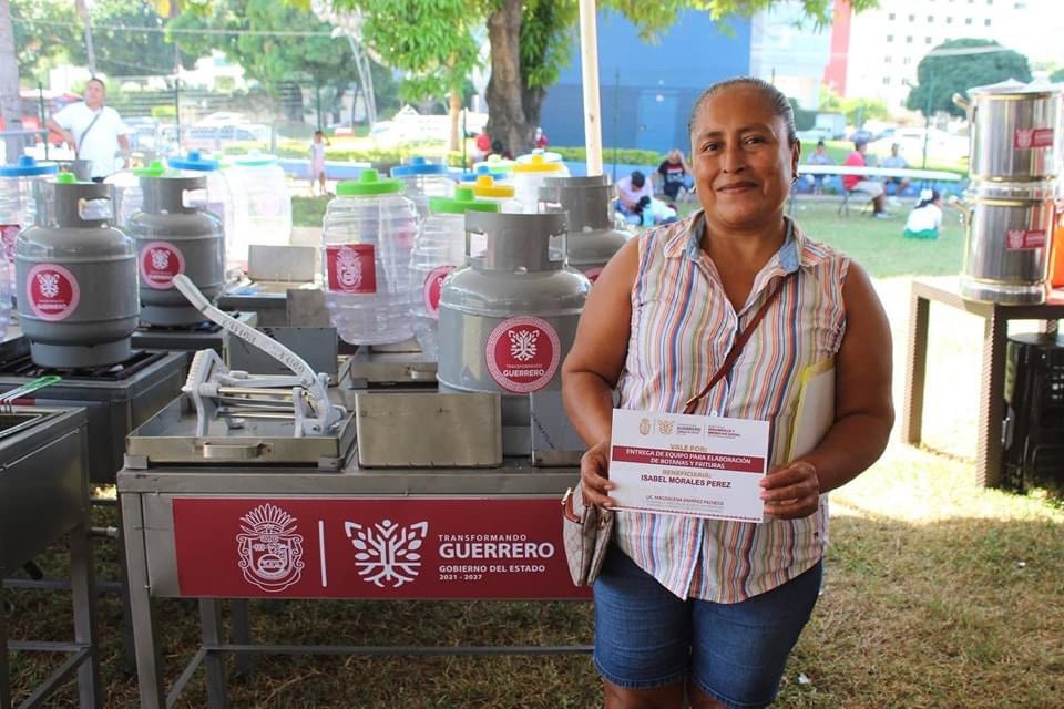 Beneficia el gobierno de Guerrero a más de mil mujeres en situación de vulnerabilidad con proyectos productivos