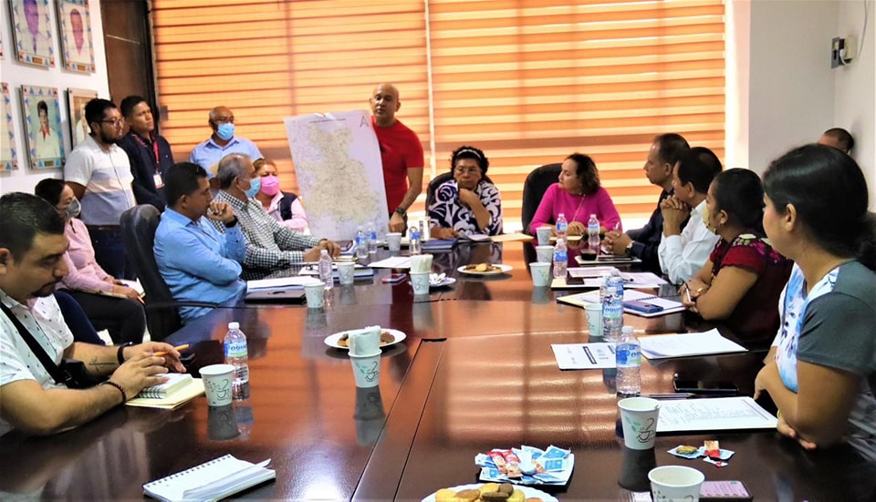 Conjuntan esfuerzos Secretarías de Guerrero a favor de población migrante