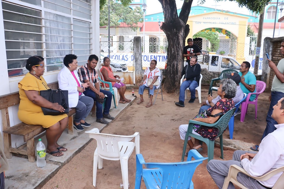 Realiza SS Guerrero brigada de Salud en localidades de Cuajinicuilapa y capacitan a miembros de Comité de Contraloría Social
