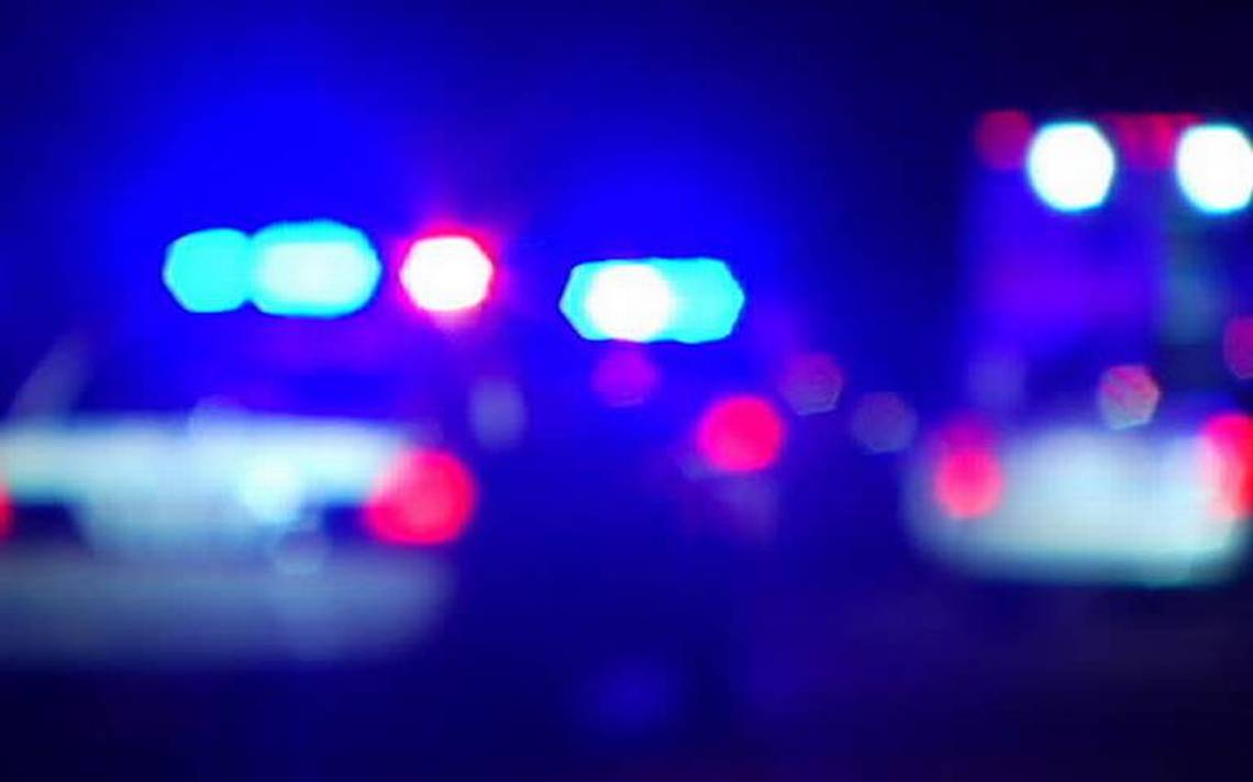 Dejan tina con restos humanos frente a un bar en la avenida Costera Miguel Alemán de Acapulco