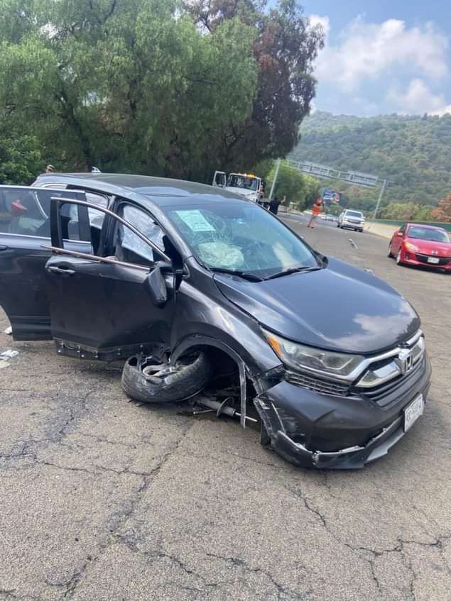 Secretaria General del PRI en Guerrero, Pilar Vadillo, sufre un accidente en la Autopista México-Cuernavaca
