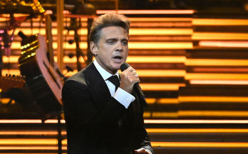 Luis Miguel hospitalizado en Chile por fuerte gripe